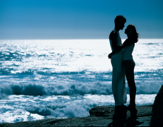 海边浪漫情侣高清图片