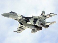 俄罗斯侧卫战斗机苏35S手机壁纸