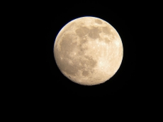 夜空里的满月高清图片