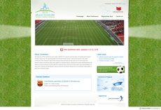 绿色草地足球网站首页设计