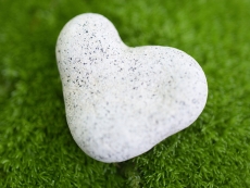 心形爱情石头高清图片