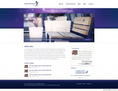 紫色梦幻典雅网站首页设计
