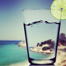 炫彩的玻璃杯带你环游世界~
